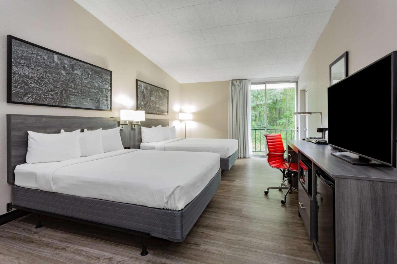 Ramada By Wyndham Hartford North - Bradley Airport Otel Windsor Locks Dış mekan fotoğraf